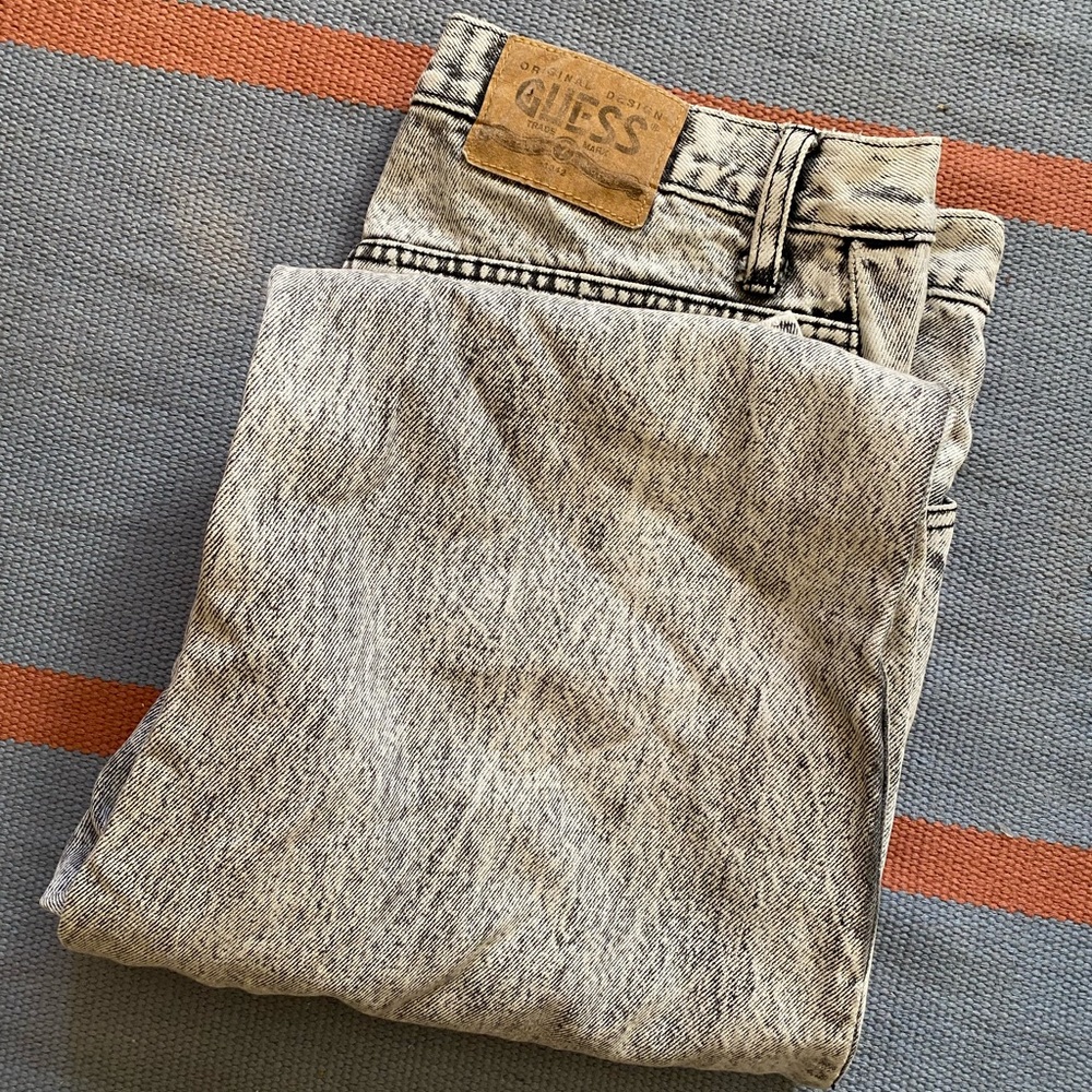 Vintage acid wash Guess Georges Marciano jeans 34